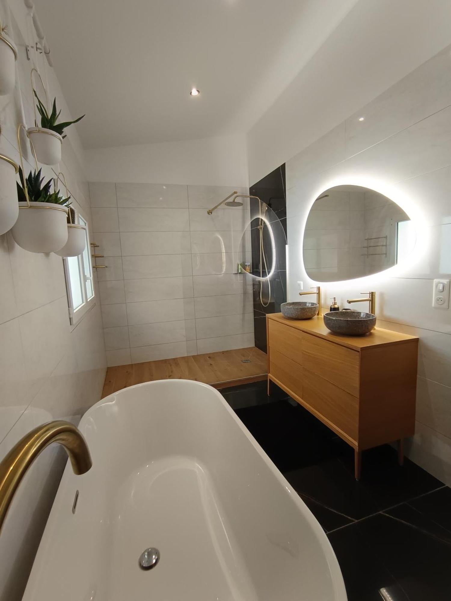 Appartement Le Secret 140M2, Proche Sanctuaires, Climatise Lourdes Exterior photo